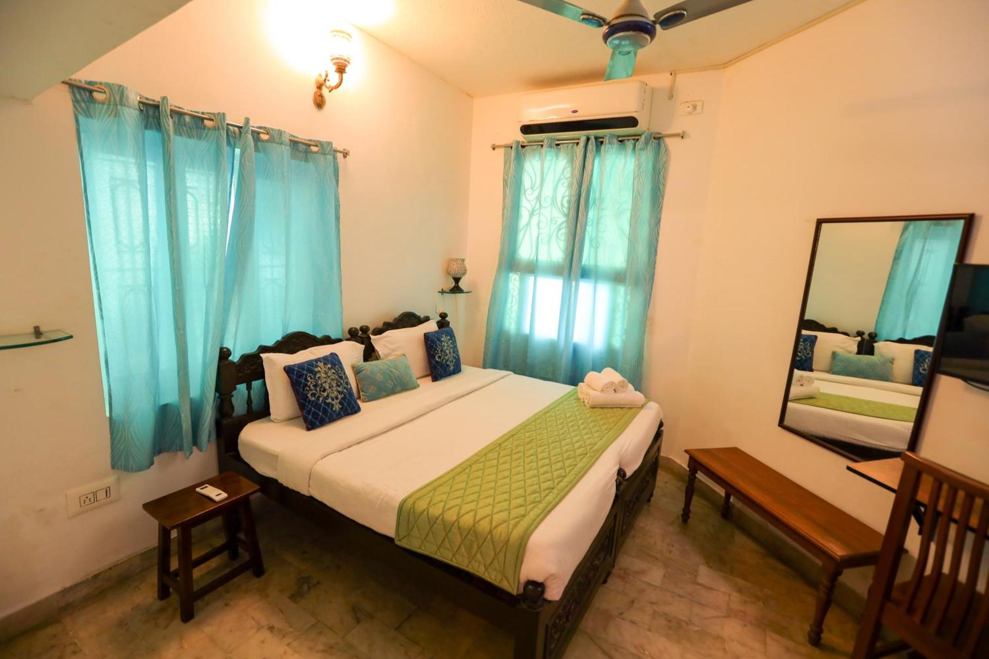 Standard Double or Twin Room,1756877977:JPEG