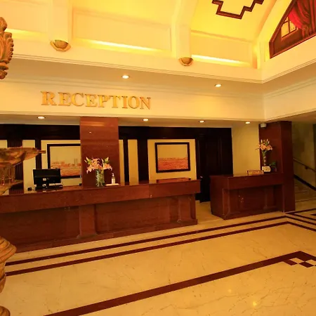 Anandha Inn Convention Centre And Suites-3